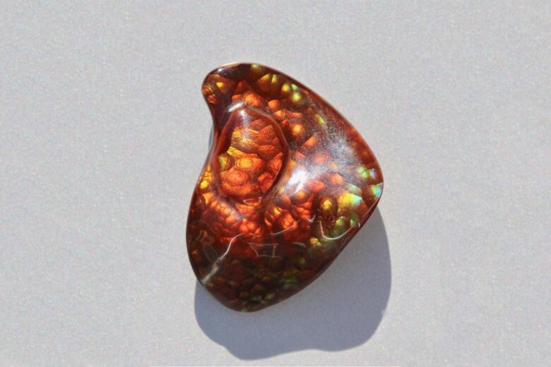 fire agate meaning properties value definition - Luxe Digital
