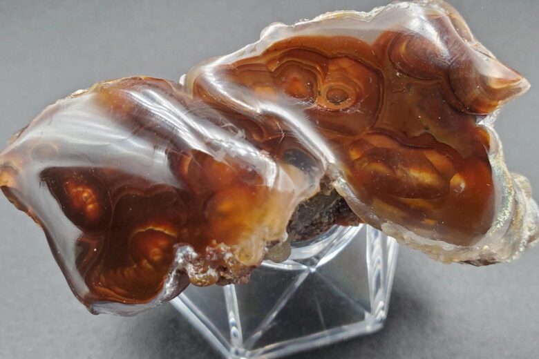 fire agate meaning properties value history - Luxe Digital