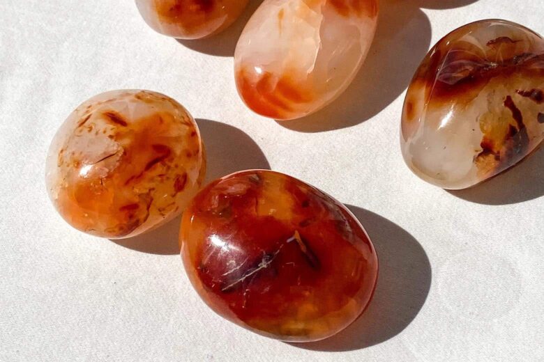 carnelian meaning properties value definition - Luxe Digital