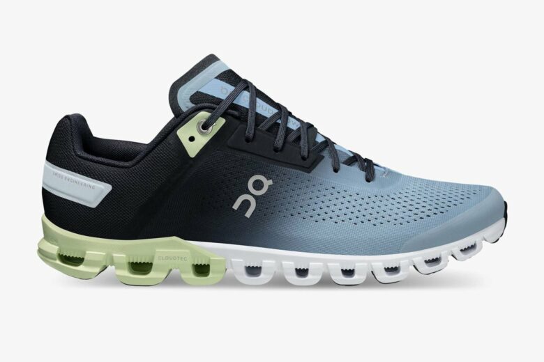 On Running sneakers review Cloudflow - Luxe Digital
