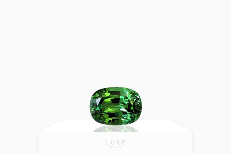 green gemstones tsavorite review - Luxe Digital