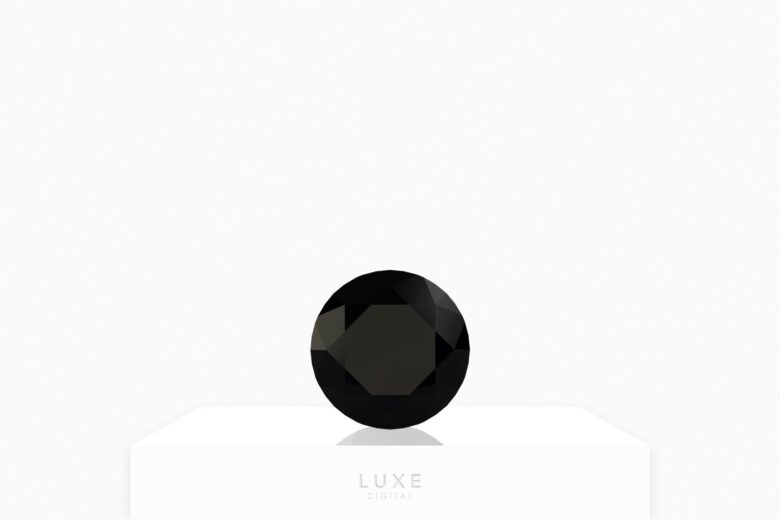 black gemstones black sapphire review - Luxe Digital
