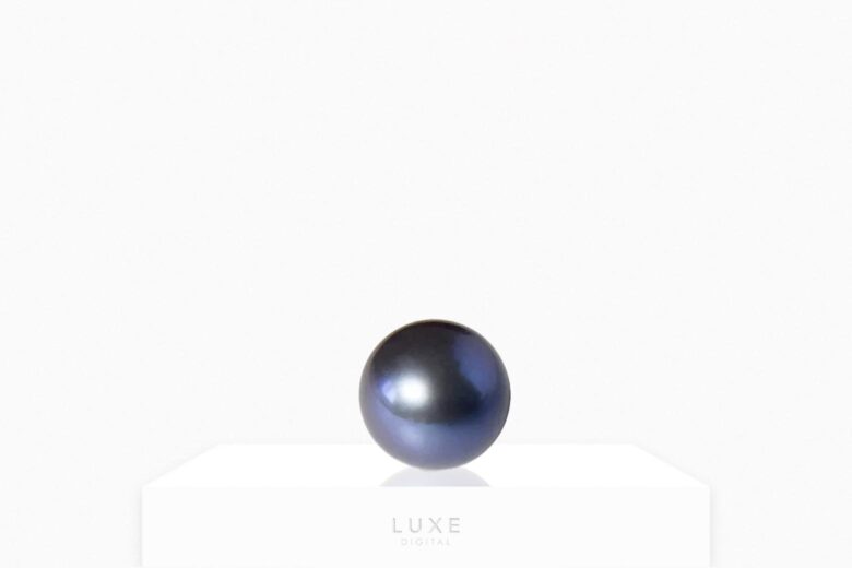 blue gemstones blue pearl - Luxe Digital