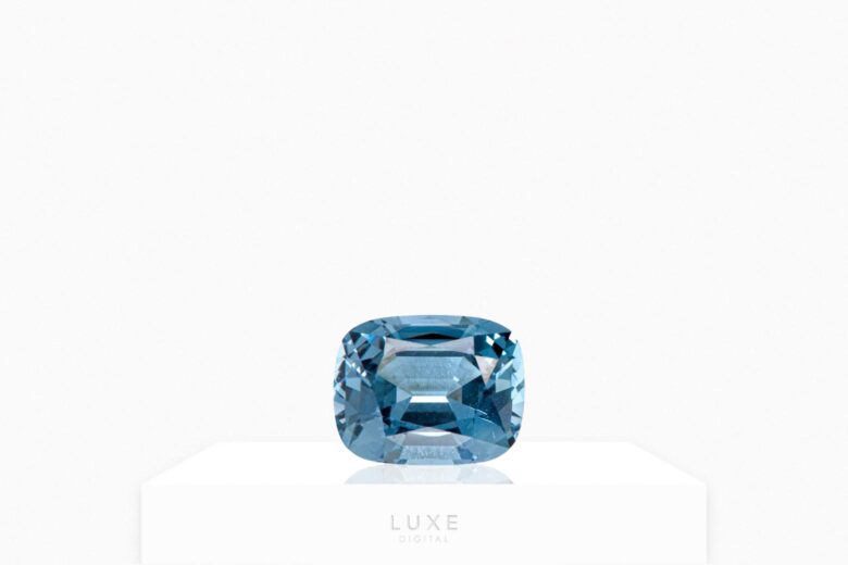 blue gemstones blue spinel - Luxe Digital