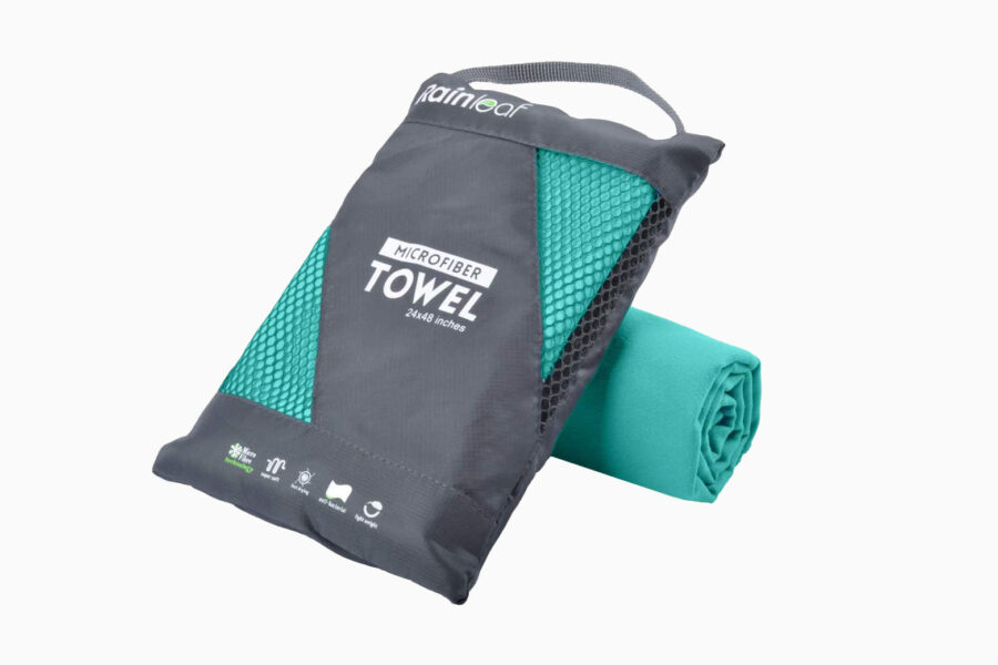 15 Best Beach Towels For Ultimate Fun In The Sun