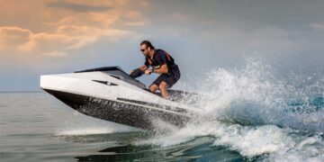Leave Stress In Your Wake: The Best Jet Skis For Speedy Summer Fun