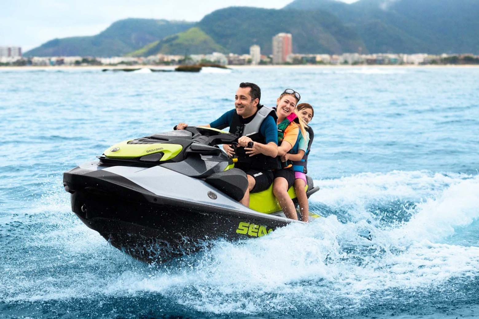 15 Best Jet Skis For Speedy Summer Fun