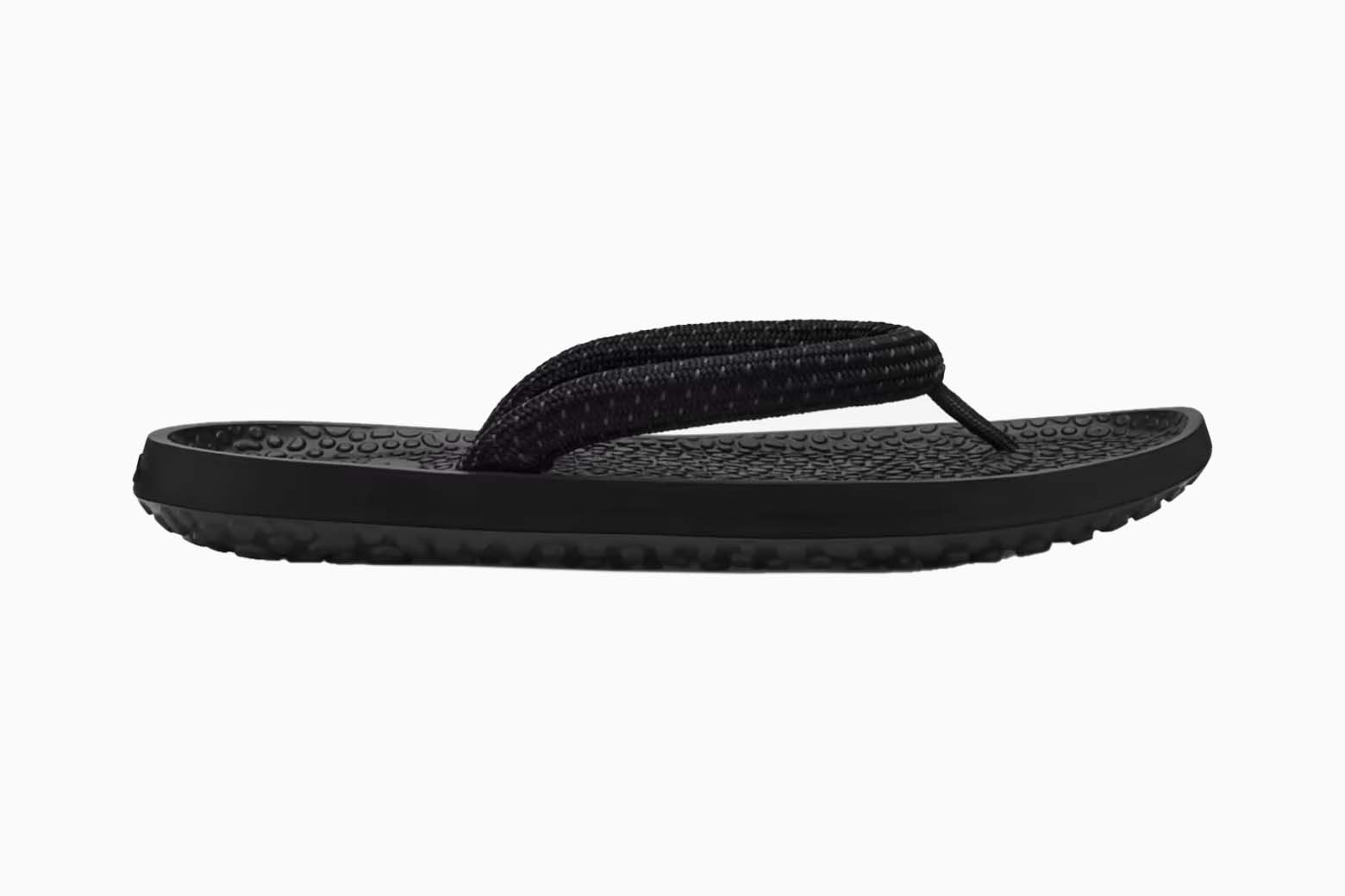 21 Most Comfortable FlipFlops For Men (Buying Guide)
