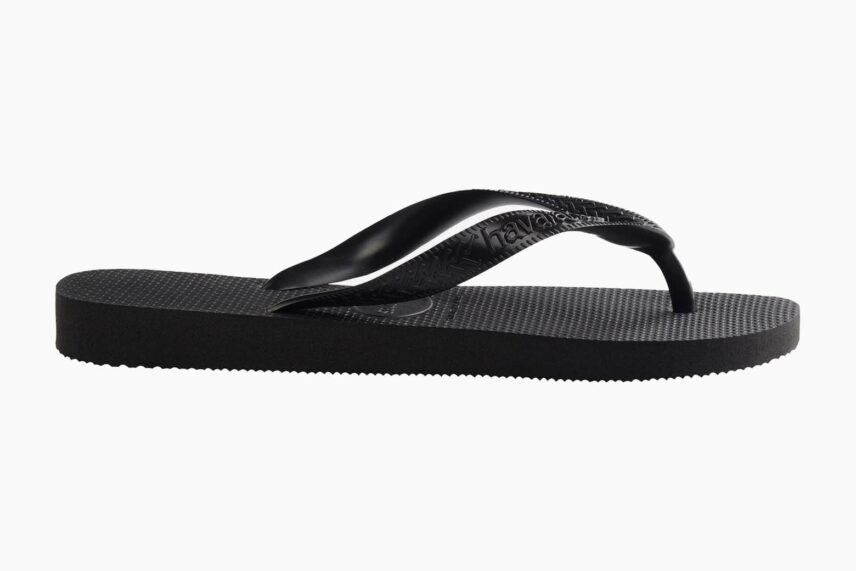 21 Most Comfortable Flip-Flops For Men (2022 Edition)