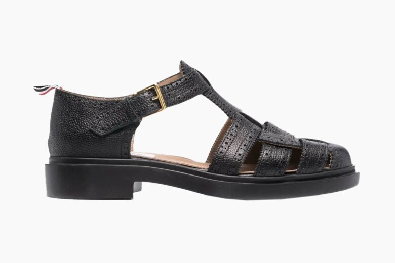 Women Plain Ladies Black Leather Buckle Sandal at Rs 350/pair in New Delhi  | ID: 2852648940612