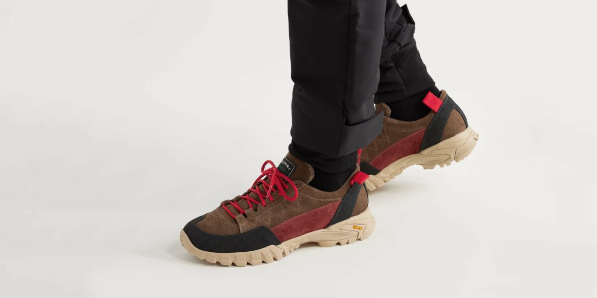 best hiking shoes men review - Luxe Digital