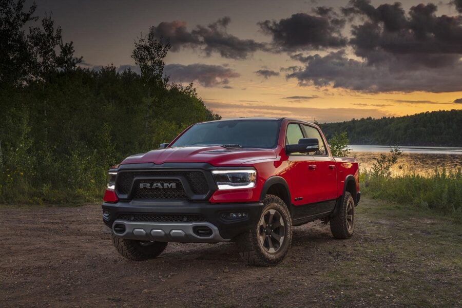 7 Best Hybrid Pickup Trucks (Ranking 2022)