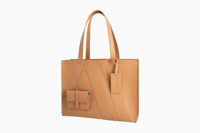 Every Modern Woman Needs This Tote Bag In Their Lives