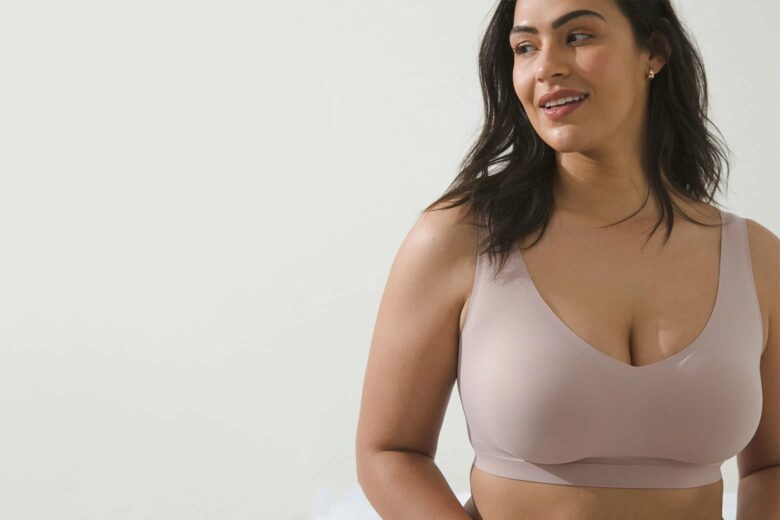 Soma Intimates - Every stitch is perfect. The material is great. The fit  is perfection. This bra makes all my others envious, says Tina from Texas  about Enbliss™ Bralette.