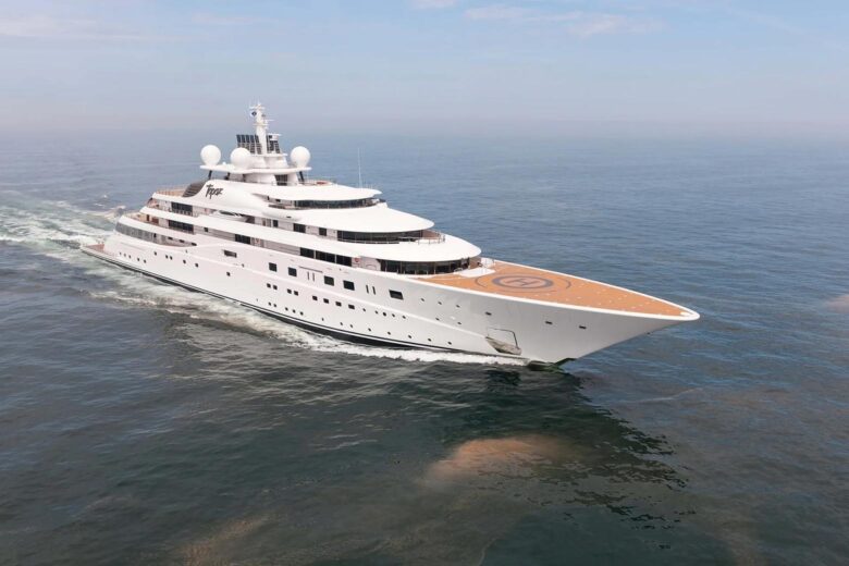 largest yachts a plus - Luxe Digital