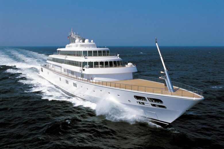 largest yachts rising sun - Luxe Digital