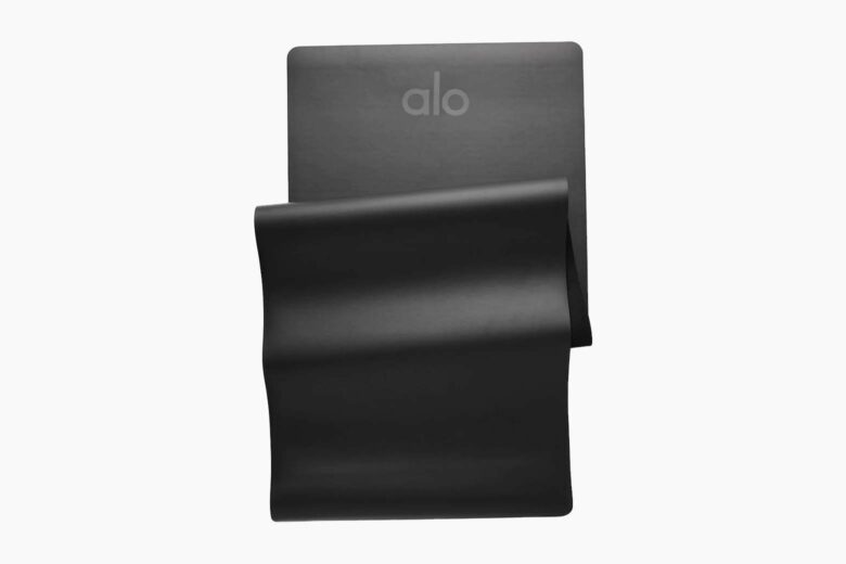 alo yoga brand warrior mat - Luxe Digital