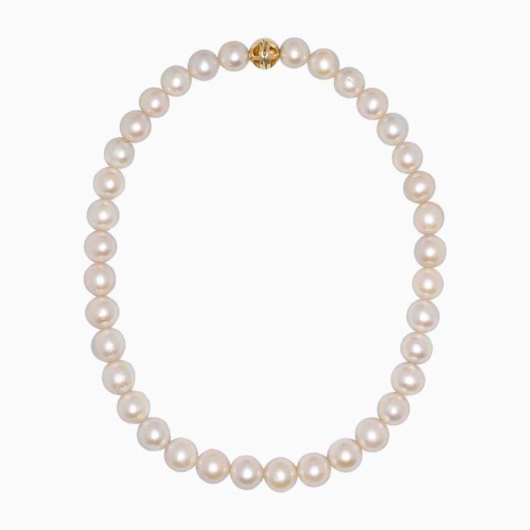 best luxury gift women ideas her anine bing classic pearl choker - Luxe Digital