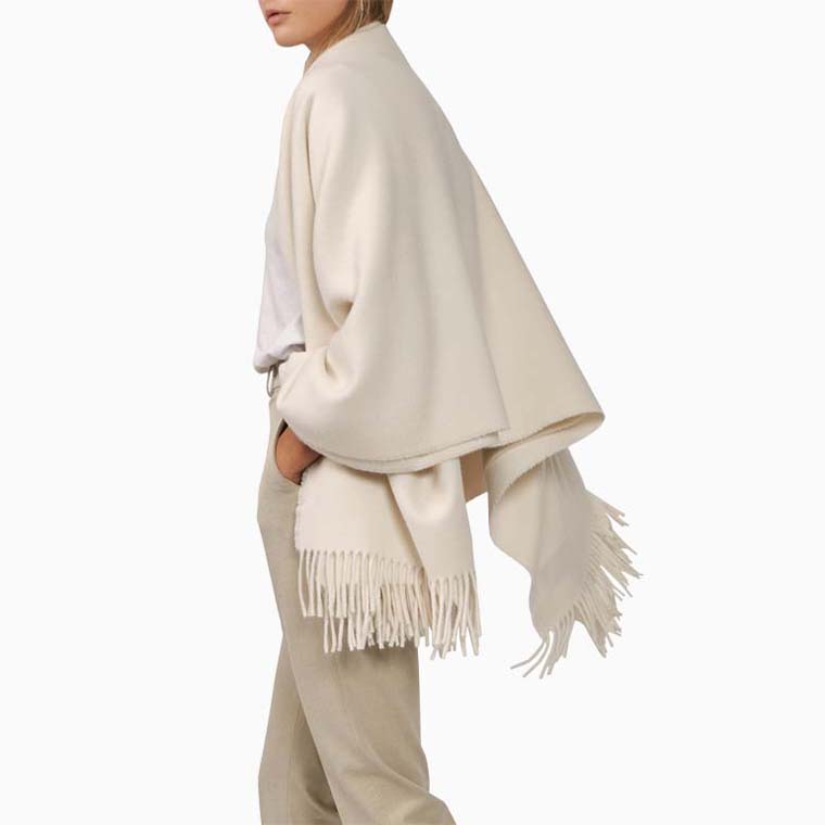 best luxury gift women ideas her frette pure cashmere throw - Luxe Digital