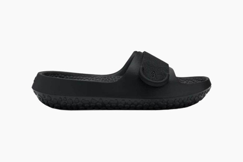 Best women's slippers discount for sweaty feet