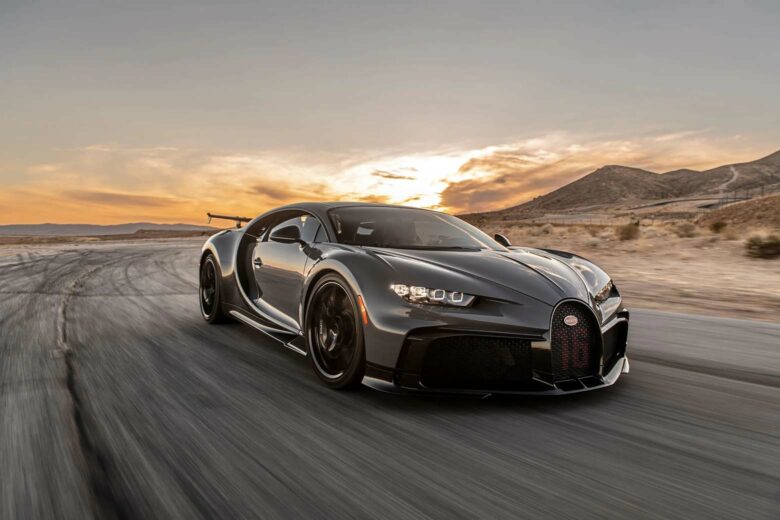 en pahalı arabalar 2023 bugatti chiron pur sport