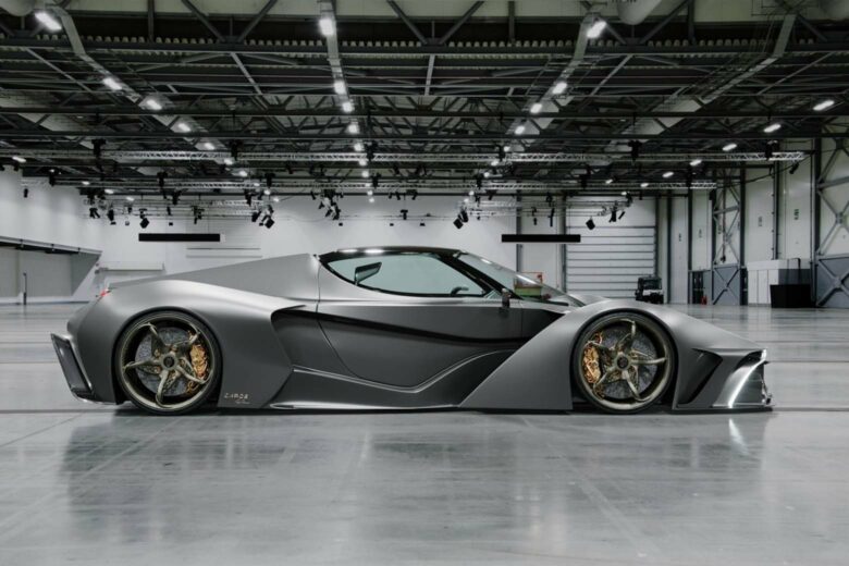 US niche supercar maker plans to build 483km/h V8 roadster - Drive