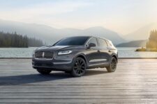 25 Best Luxury SUVs: Top-Rated SUVs Of 2023 (Updated)