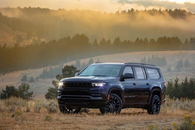 best luxury suvs 2023 jeep grand wagoneer - Luxe Digital