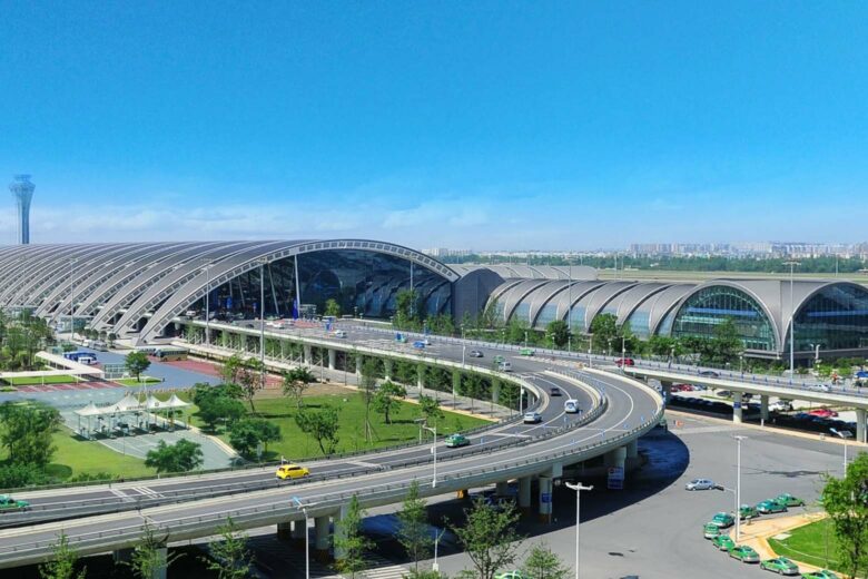 largest airports in the world chengdu shuangliu international - Luxe Digital