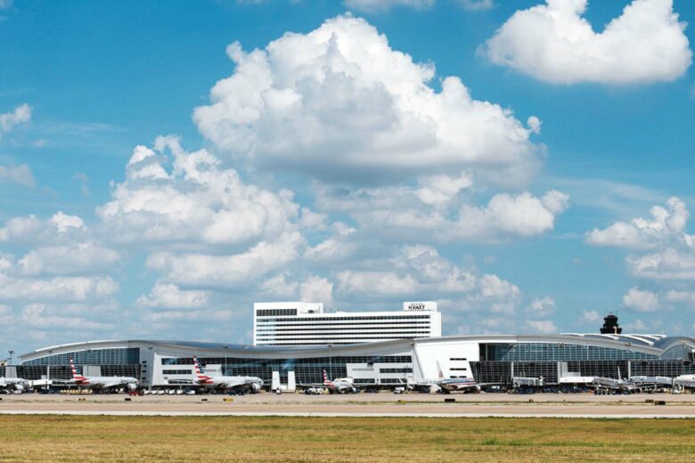 largest airports in the world dallas fort worth international busiest airport - Luxe Digital