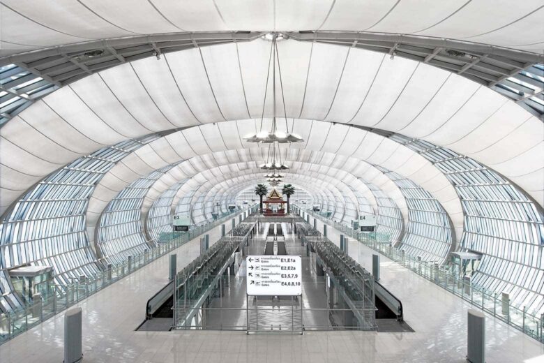 largest airports in the world bangkok suvarnabhumi international - Luxe Digital