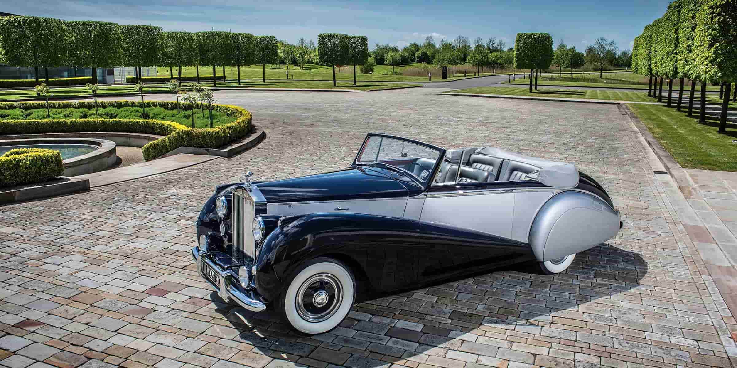 21 Best Classic Cars Of All Time: Top Vintage (2023)