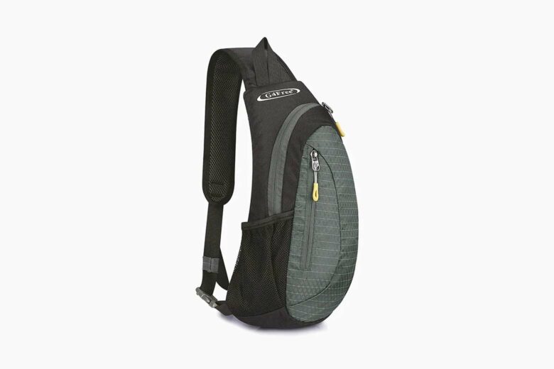 13 Best Sling Bags: Top Men EDC Backpacks (Guide)