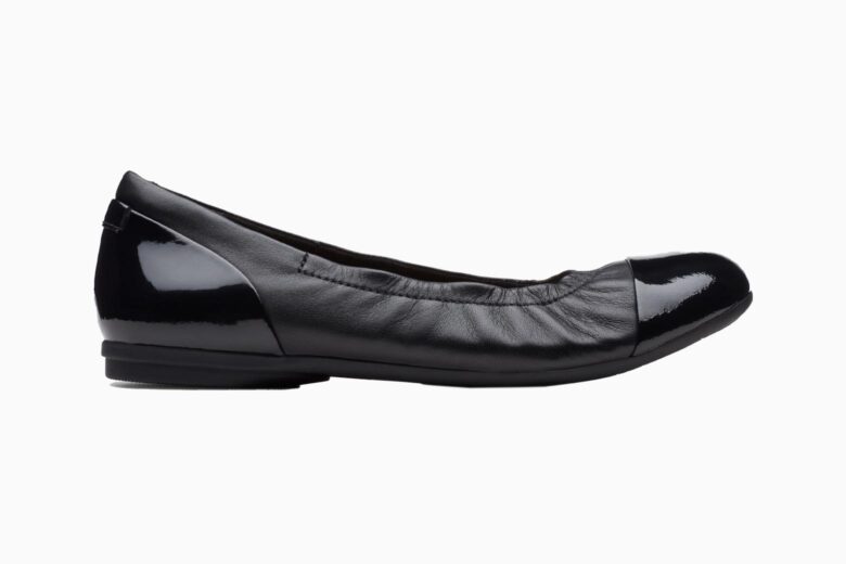 Clarks hot sale comfort flats