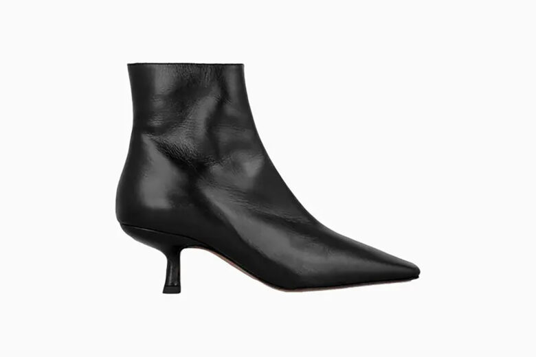 10 Best Black Ankle Boots for Walking