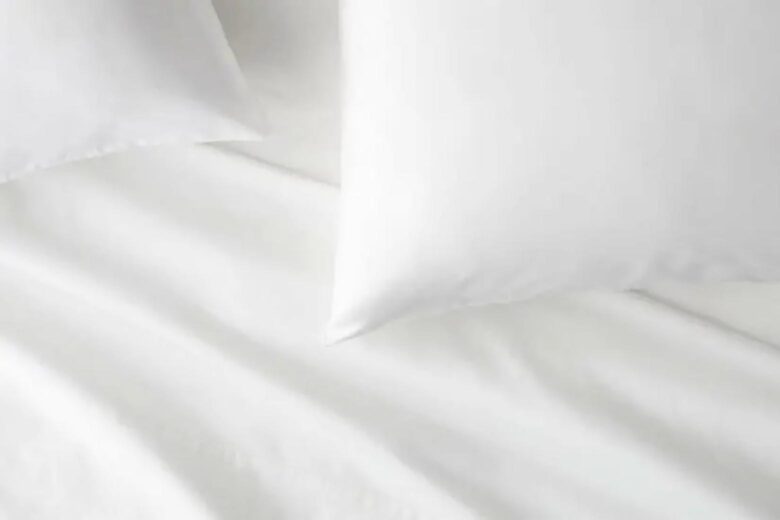 best bed sheets saatva sateen - Luxe Digital