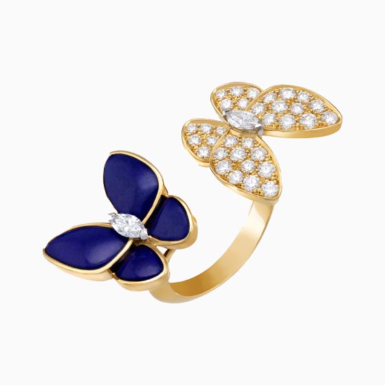 best jewelry brands between the finger ring - Luxe Digital