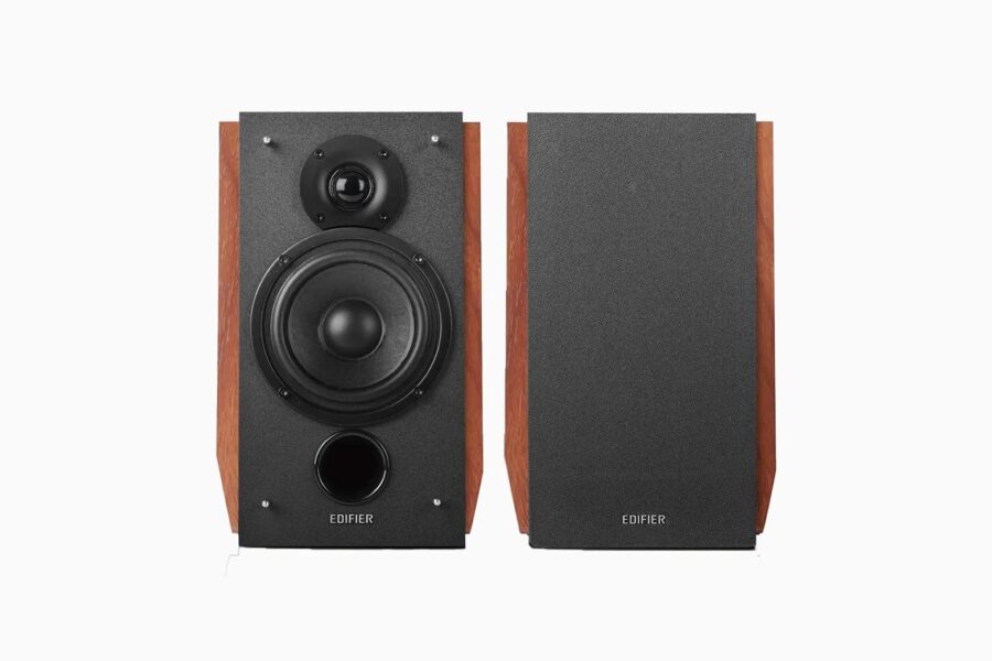 7 Best Bookshelf Speakers For All Budgets (Ranking)