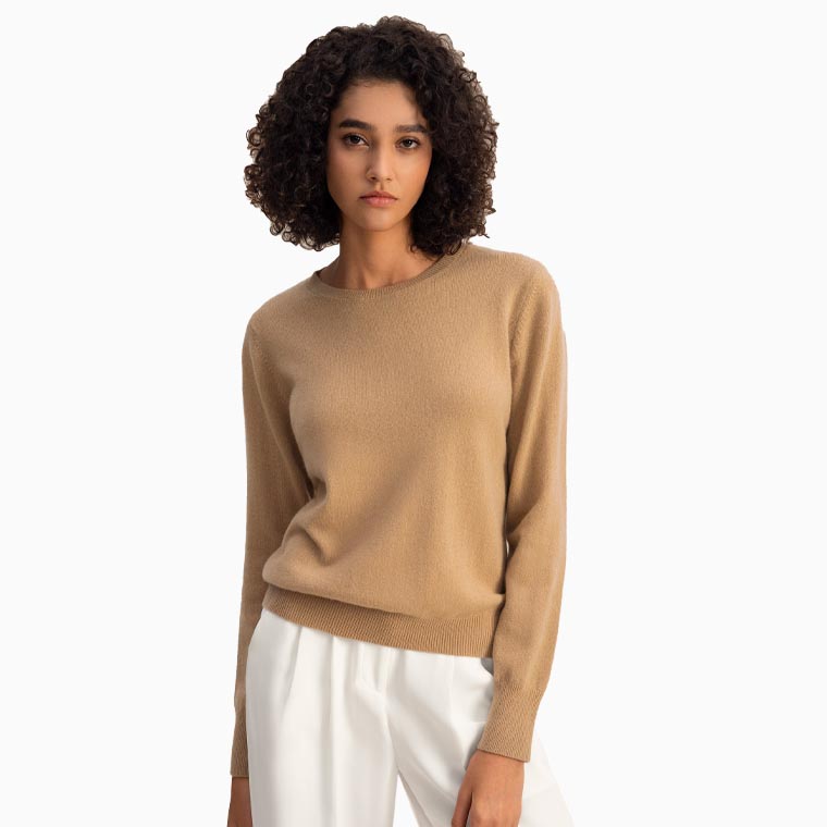 women business casual guide lilysilk baby cashmere crewneck sweater - Luxe Digital