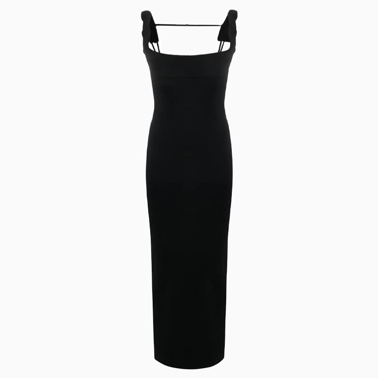 women black tie attire guide jacquemus la robe alca dress - Luxe Digital