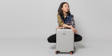 best carry on luggage - Luxe Digital