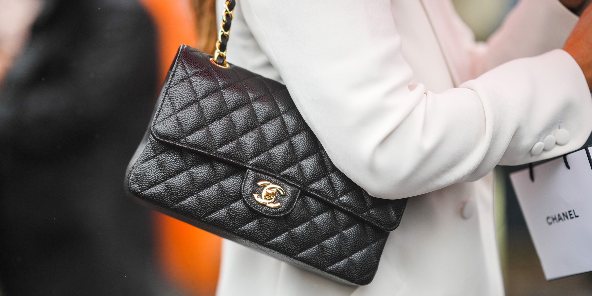 classic black chanel handbag