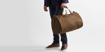 best weekender bags for men - Luxe Digital