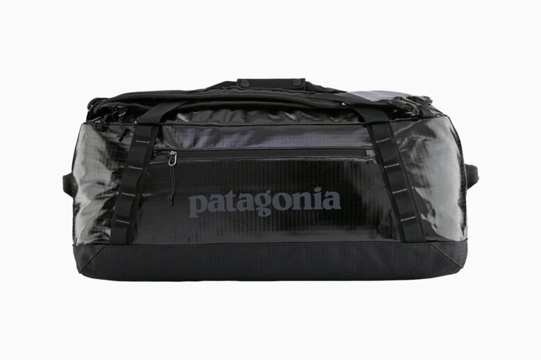 best weekender bags for women patagonia black hole - Luxe Digital