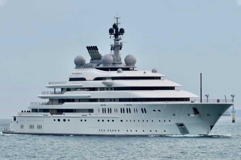 10 of the biggest superyachts owned by billionaires