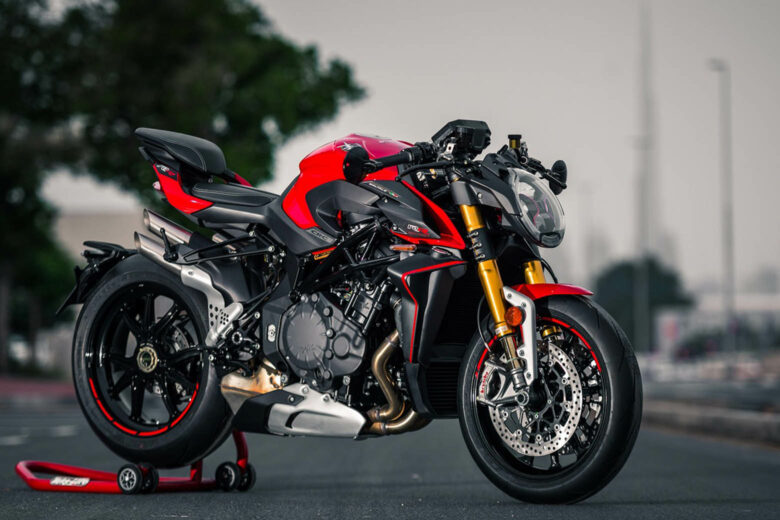 fastest motorcycles mv agusta brutale 1000 rr - Luxe Digital
