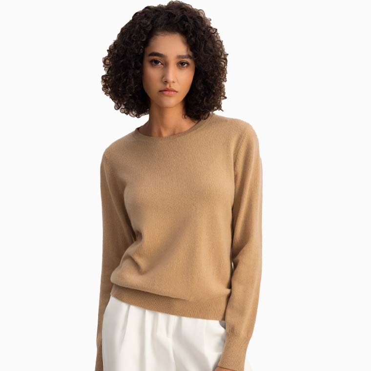 best luxury gifts for women lilysilk baby cashmere crewneck sweater luxe digital