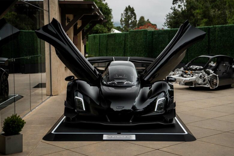 most expensive cars czinger 21c blackbird - Luxe Digital