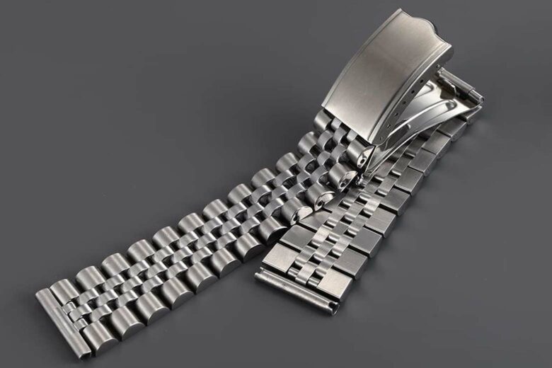 types of watch straps guide jubilee - Luxe Digital