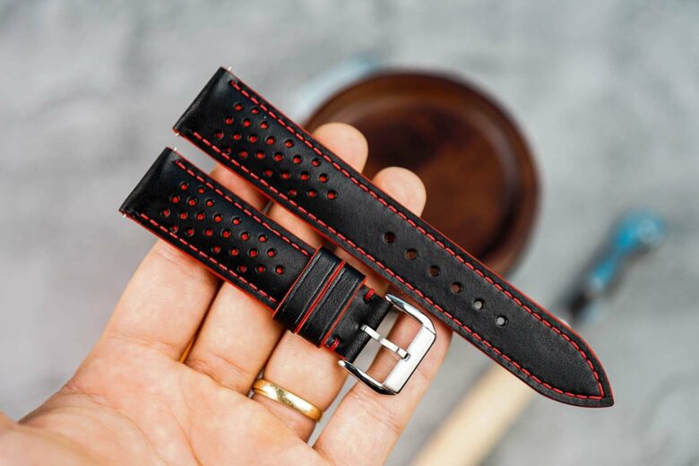 types of watch straps guide rally strap - Luxe Digital